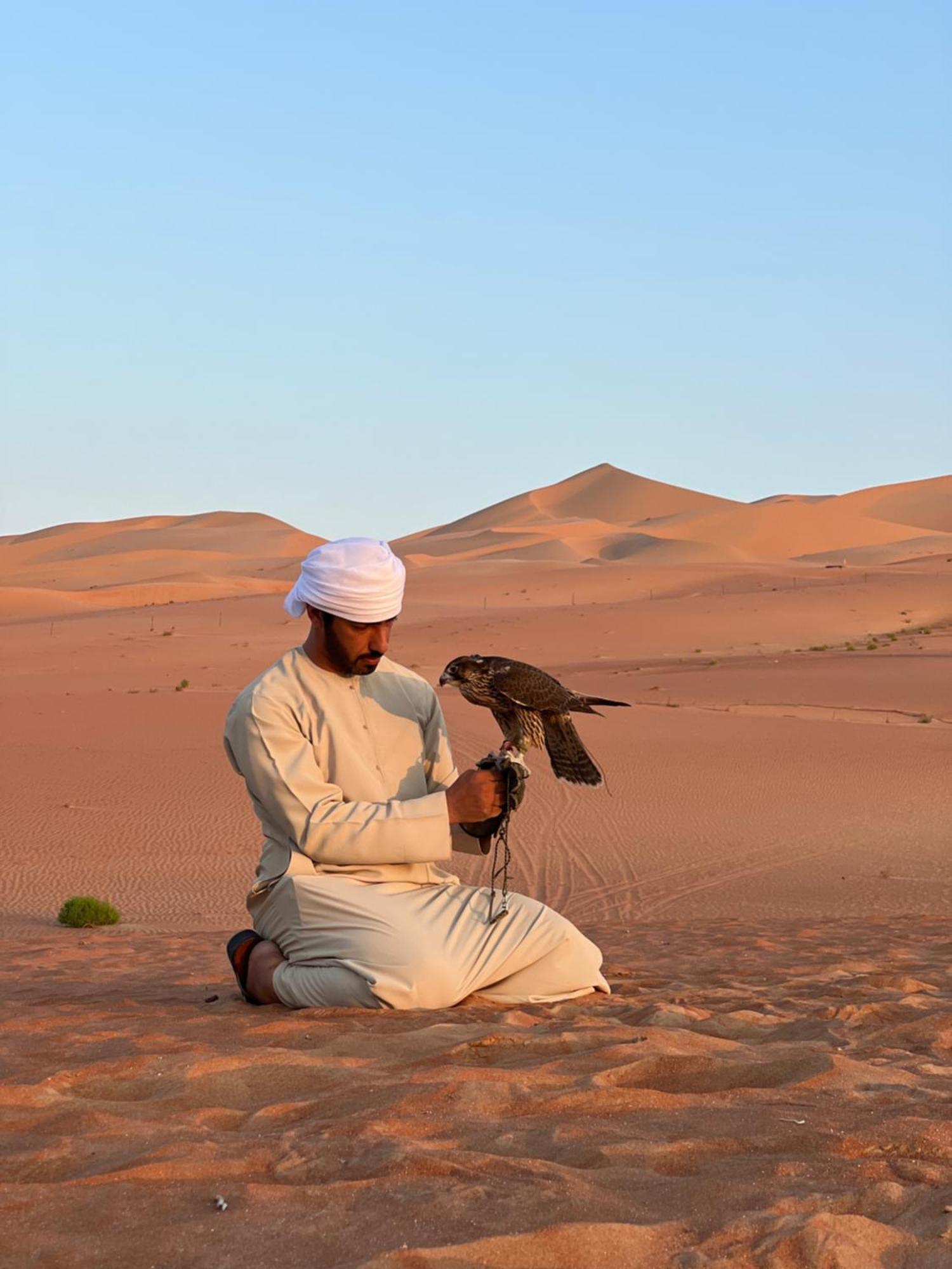 Готель Liwa Nights ليالي ليوا Екстер'єр фото