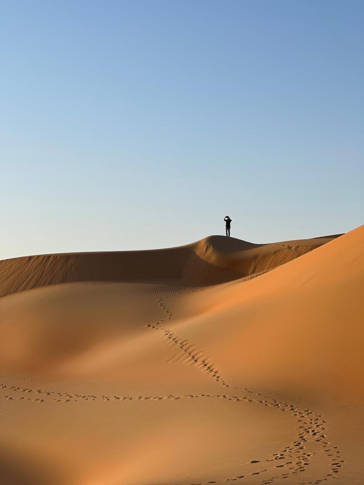 Готель Liwa Nights ليالي ليوا Екстер'єр фото